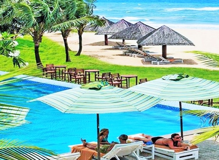 NHA TRANG - ĐẢO HOA LAN - BÃI DÀI