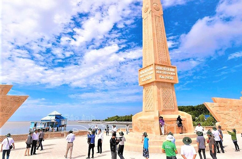 9 TỈNH MIỀN TÂY - NĂM CĂN - MŨI CÀ MAU