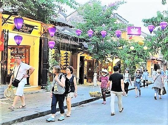 ĐÀ NẴNG - SƠN TRÀ - HỘI AN - BÀ NÀ - HUẾ